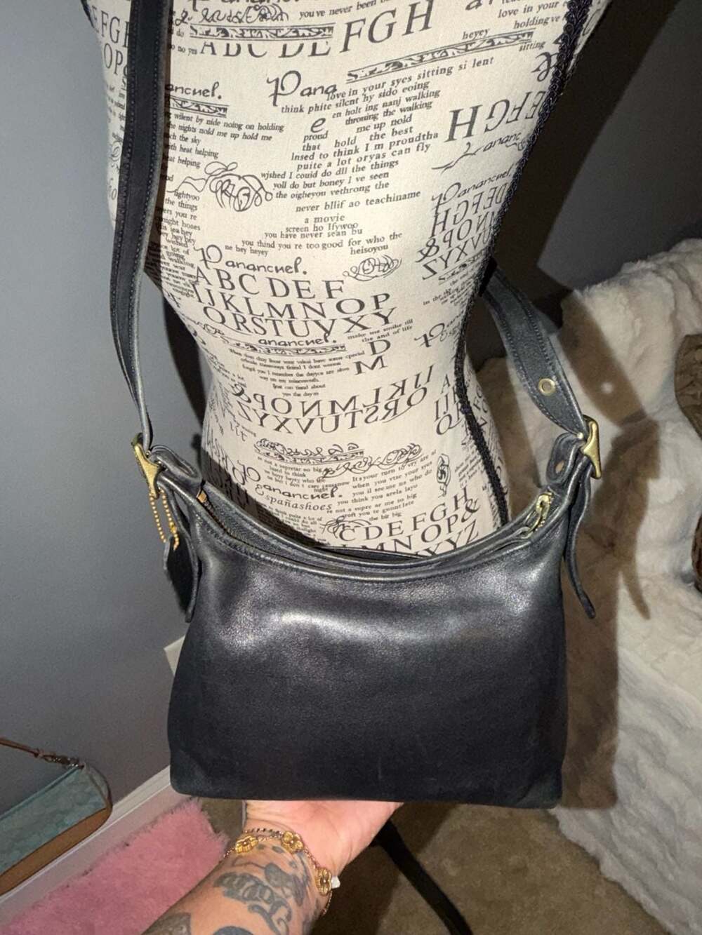 Vintage Coach Legacy Small Zip Hobo Bag in Black Leather Style 9136